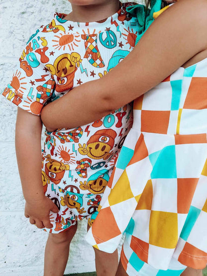 Checkered Leo with Shorties